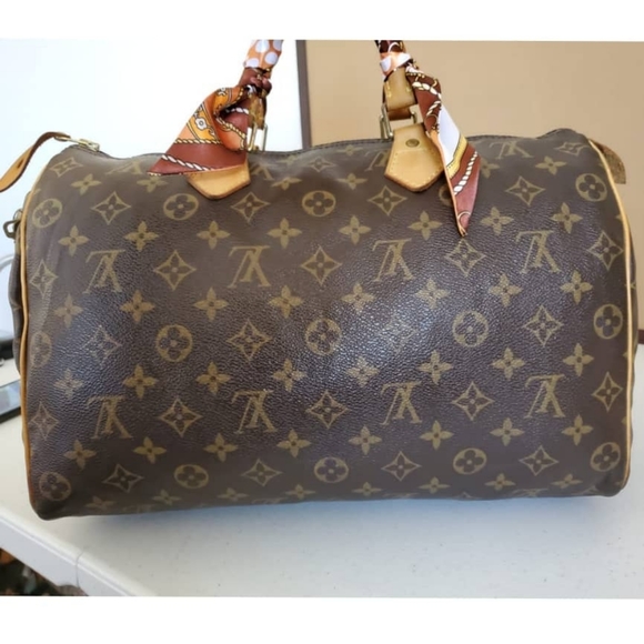 LOUIS VUITTON Monogram Speedy 35 - Picture 13 of 15